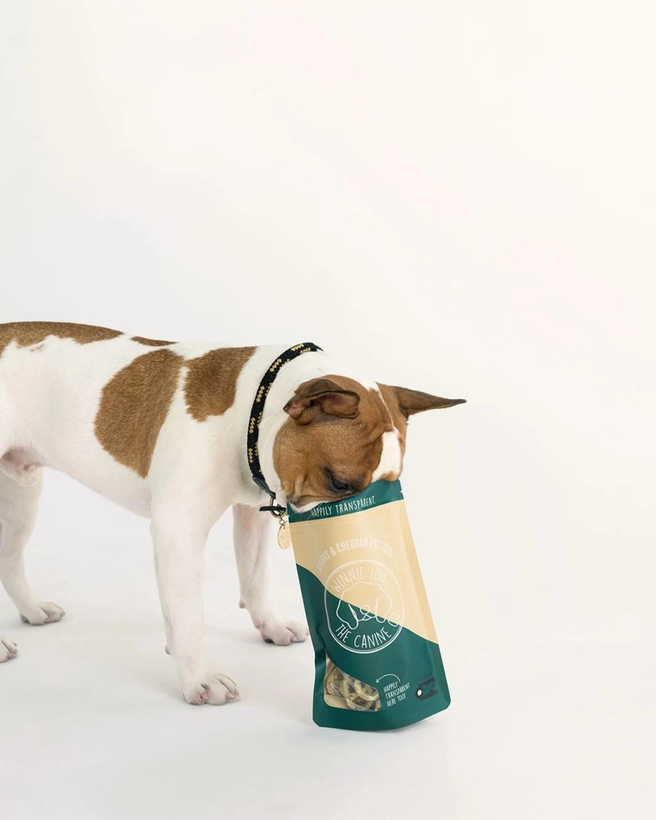 WINNIE LOU Greens & Cheddar Pretzels - Image 4