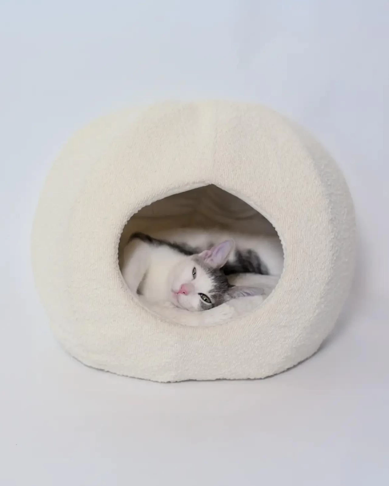 CATENARY HOME Bouclé Modular Moon Cat Cave Bed - Image 2