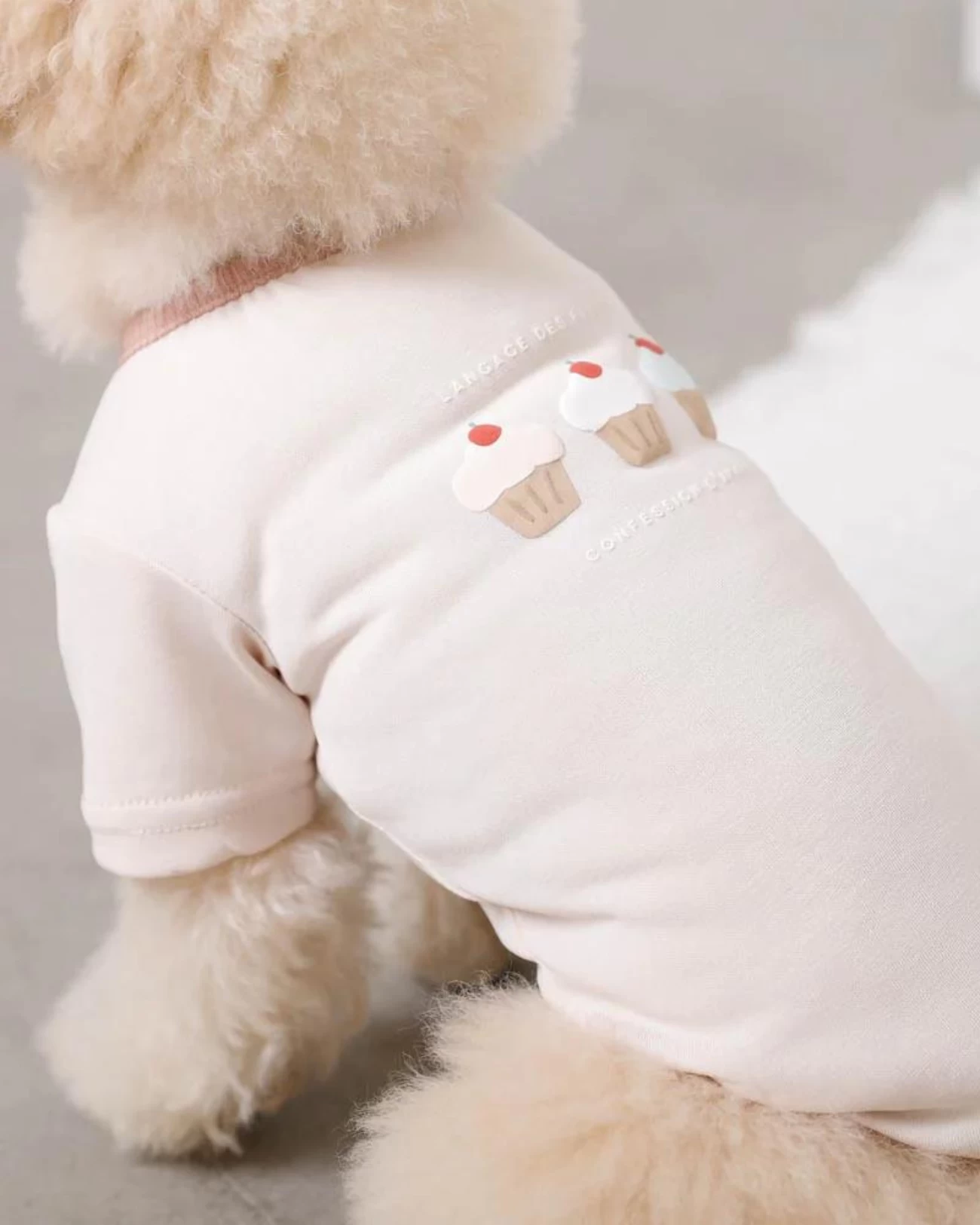 MONCHERI Cupcake Love Dog T-Shirt - Image 4