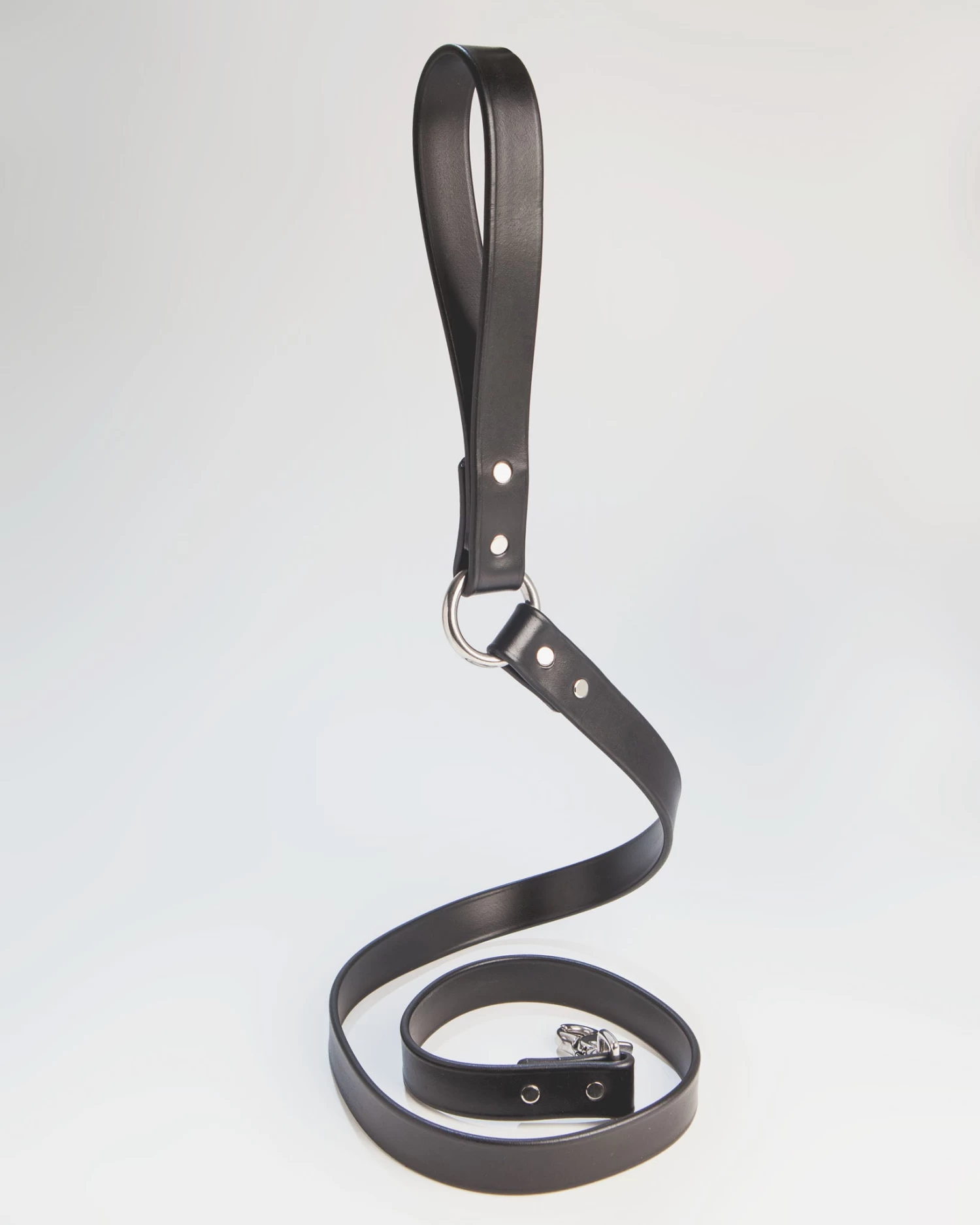 DOG & CO. COLLECTION City Leash In Basic Black (Made In The USA) - Image 7