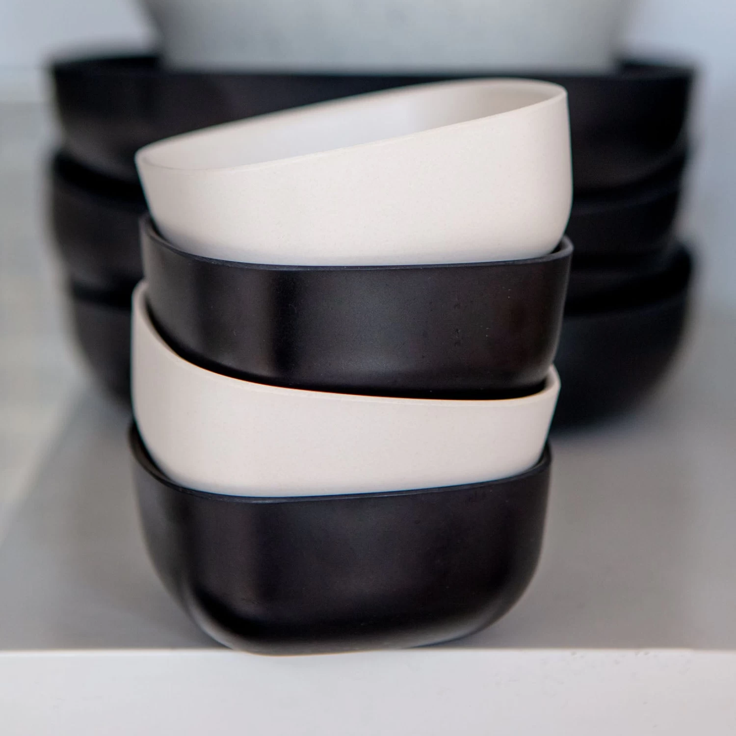 EKOBO Biobu Gusto Dog Bowl In Black (FINAL SALE) - Image 4