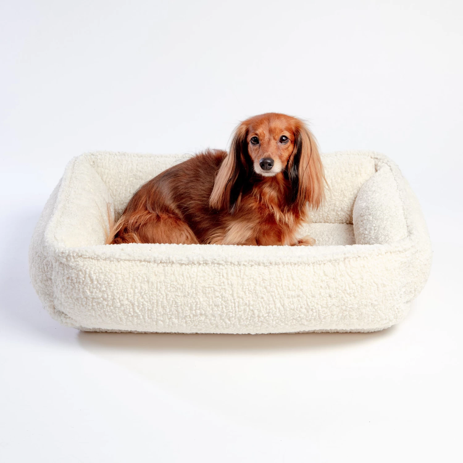 BOWSER'S PET PRODUCTS Urban Lounger In Ivory Sheepskin (Direct-Ship) - Image 9