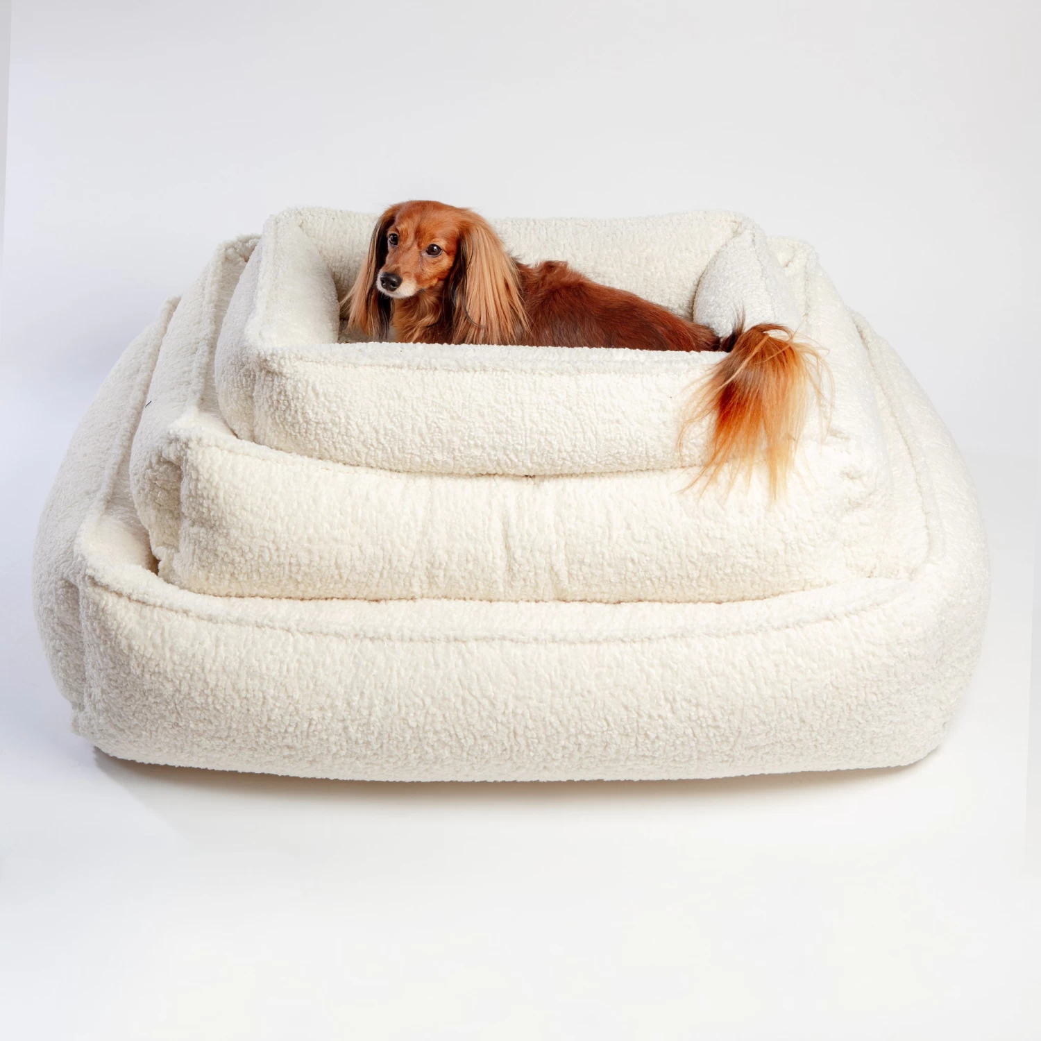 BOWSER'S PET PRODUCTS Urban Lounger In Ivory Sheepskin (Direct-Ship) - Image 2