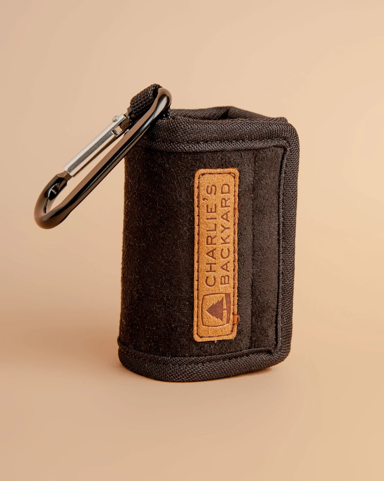 CHARLIE'S BACKYARD Easy Dog Poo Bag In Black