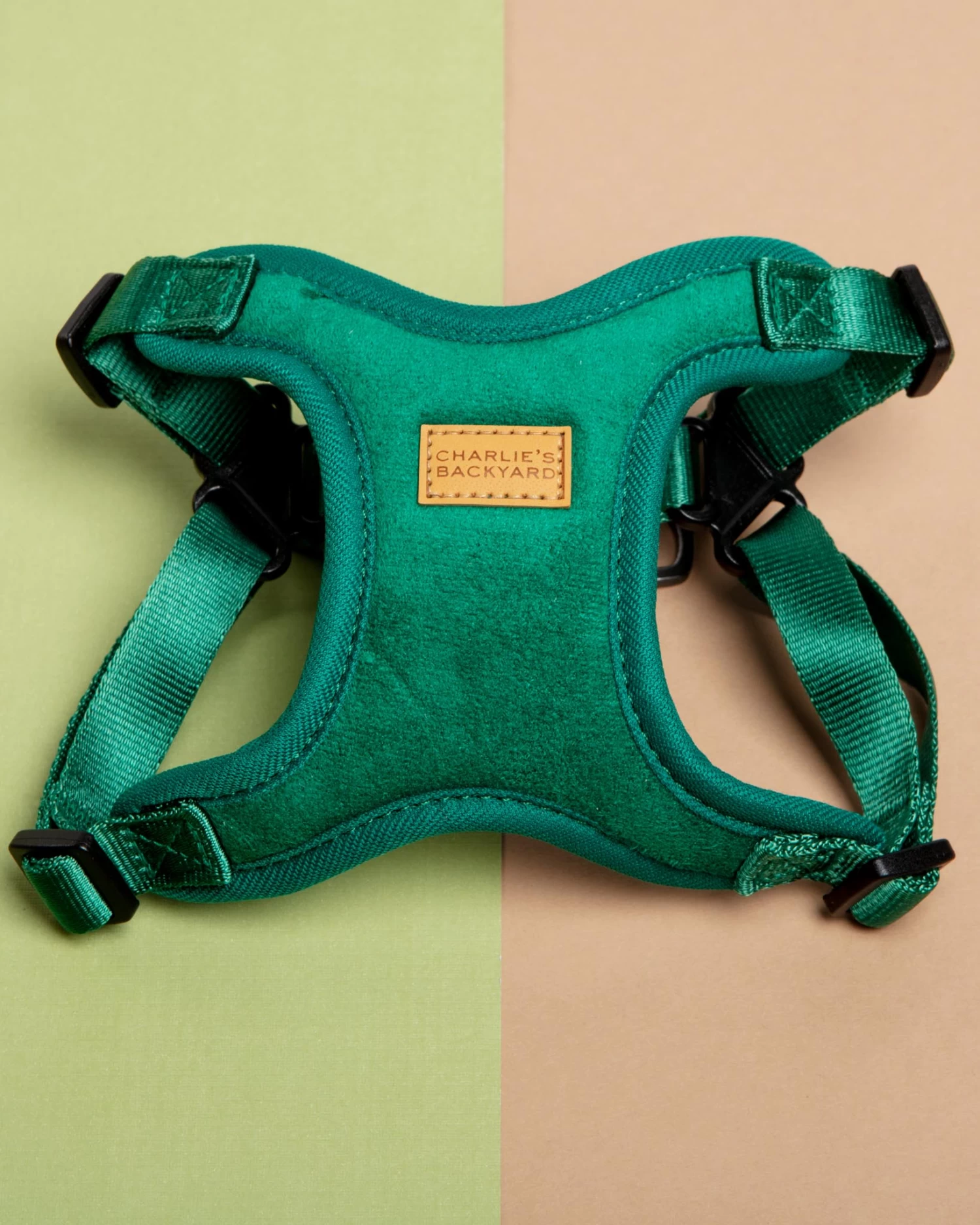 CHARLIE'S BACKYARD Comfort Dog Harness In Green - Image 2