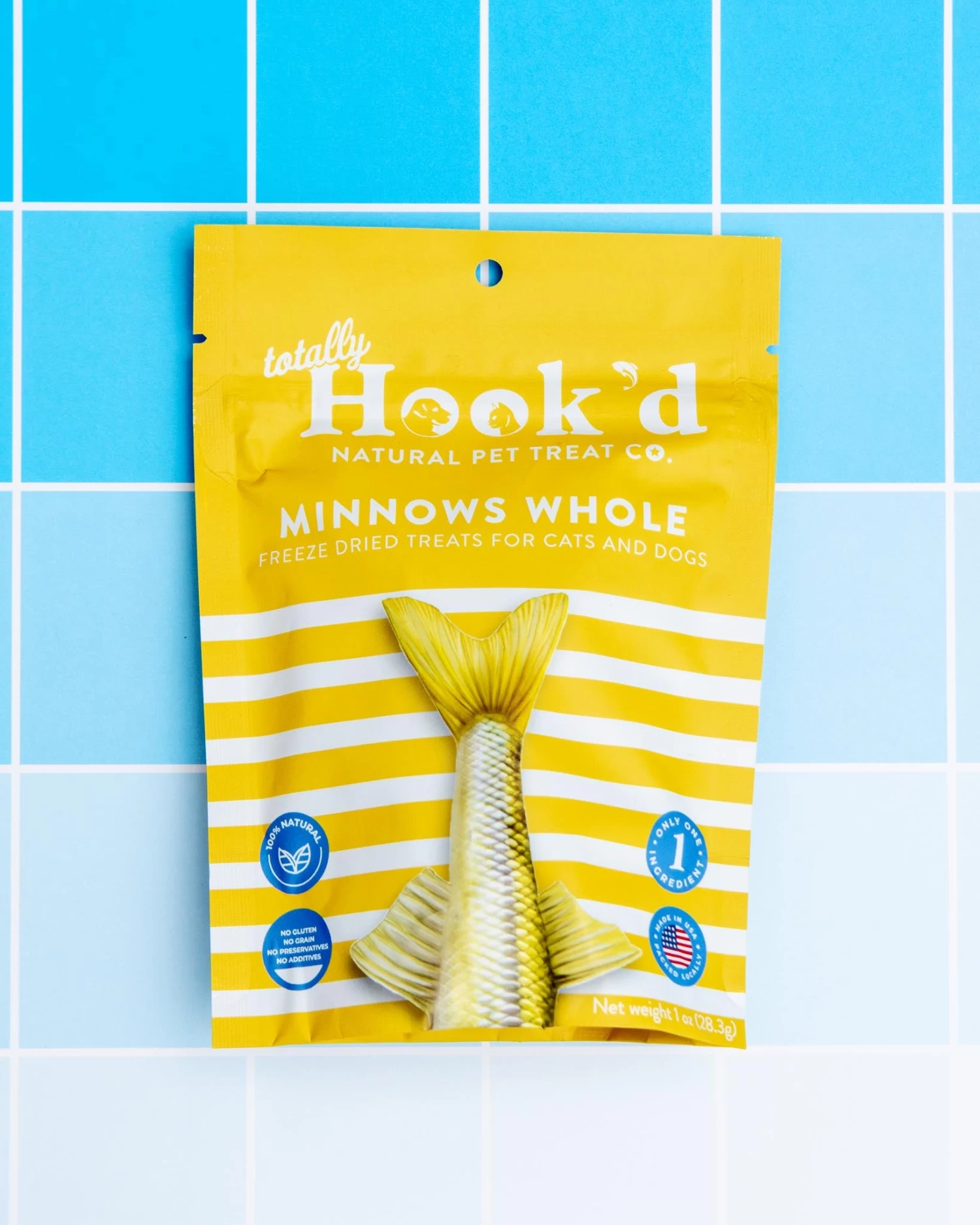 TOTALLY HOOK'D Natural Freeze-Dried Minnows Pet Treats (Made In The USA