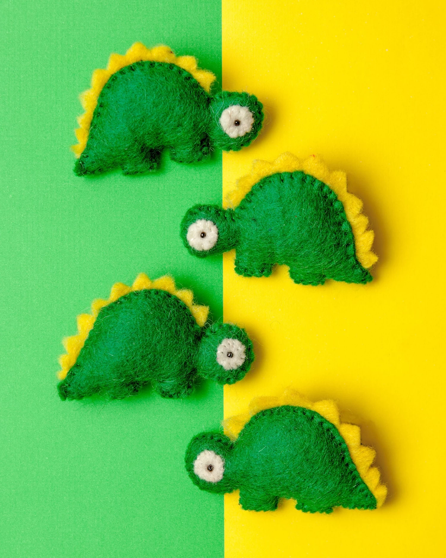 WARE OF THE DOG Wool Dinosaur Cat Toy