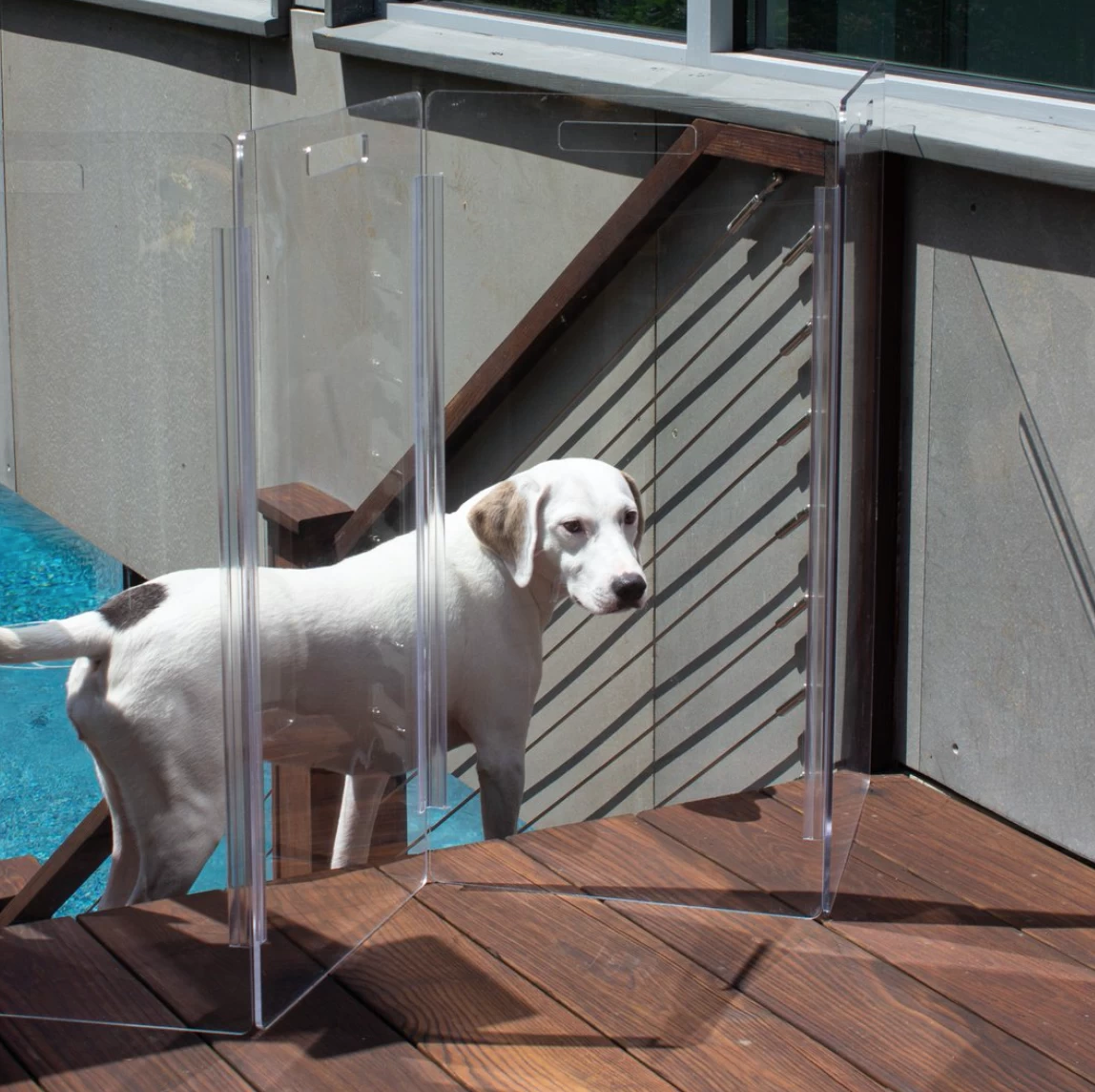 HIDDIN Clear Lucite Freestanding Zig-Zag Pet Gate (Made In The USA) (Direct-Ship) - Image 13